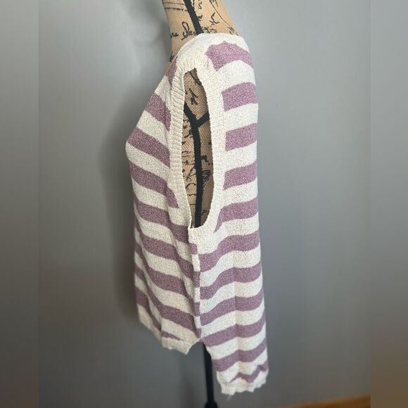 POL high low open knit sleeveless sweater V neck oversized patriotic beach vacay - Picture 3 of 8